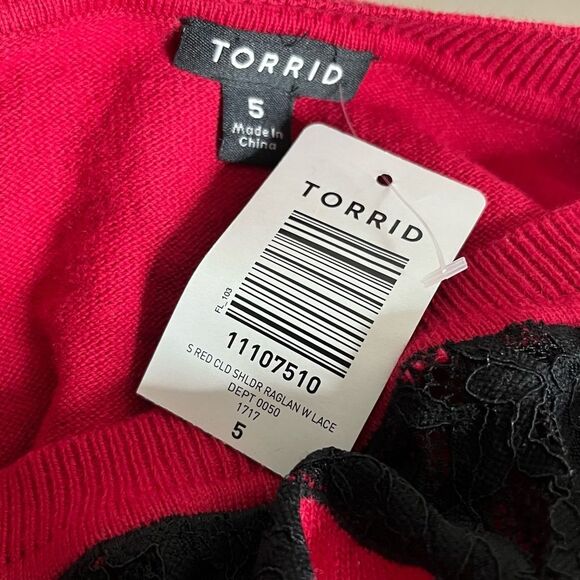 TORRID Top Red Cotton Knit Black Lace Pullover Cold Shoulder Plus Size 5 5X NEW - Picture 7 of 10
